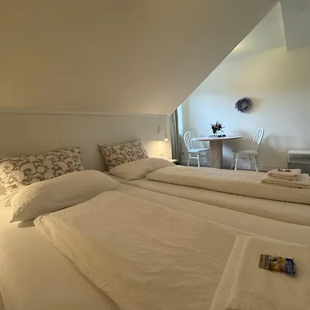 Zur Post Hotel 3*