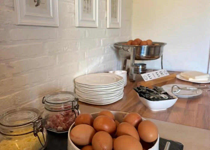 Zur Post Отель Арнсберг