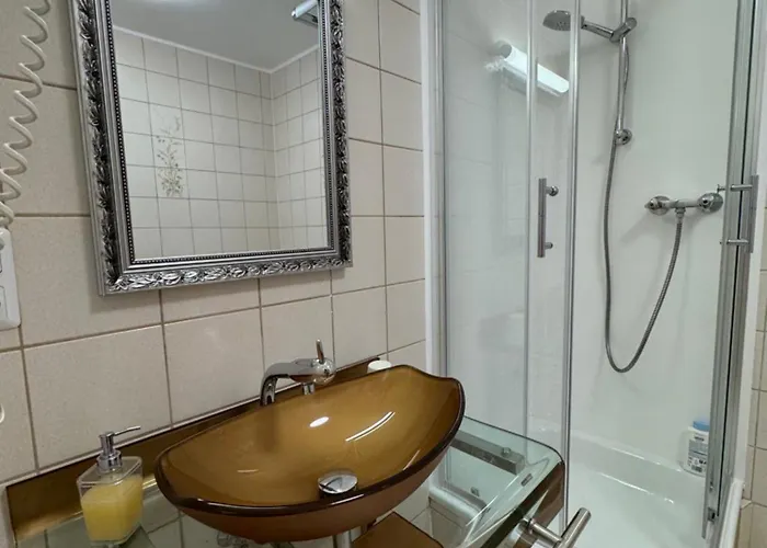 Отель Zur Post Арнсберг